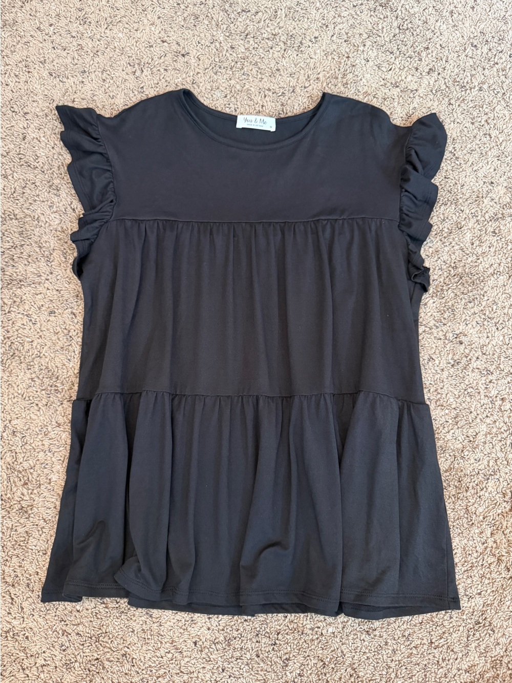 Black Ruffle Hem Short Sleeve Blouse Size Medium